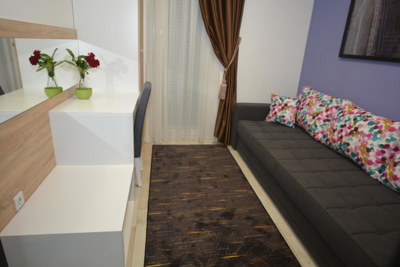 Apart Hotel Family Sarajevo Ngoại thất bức ảnh
