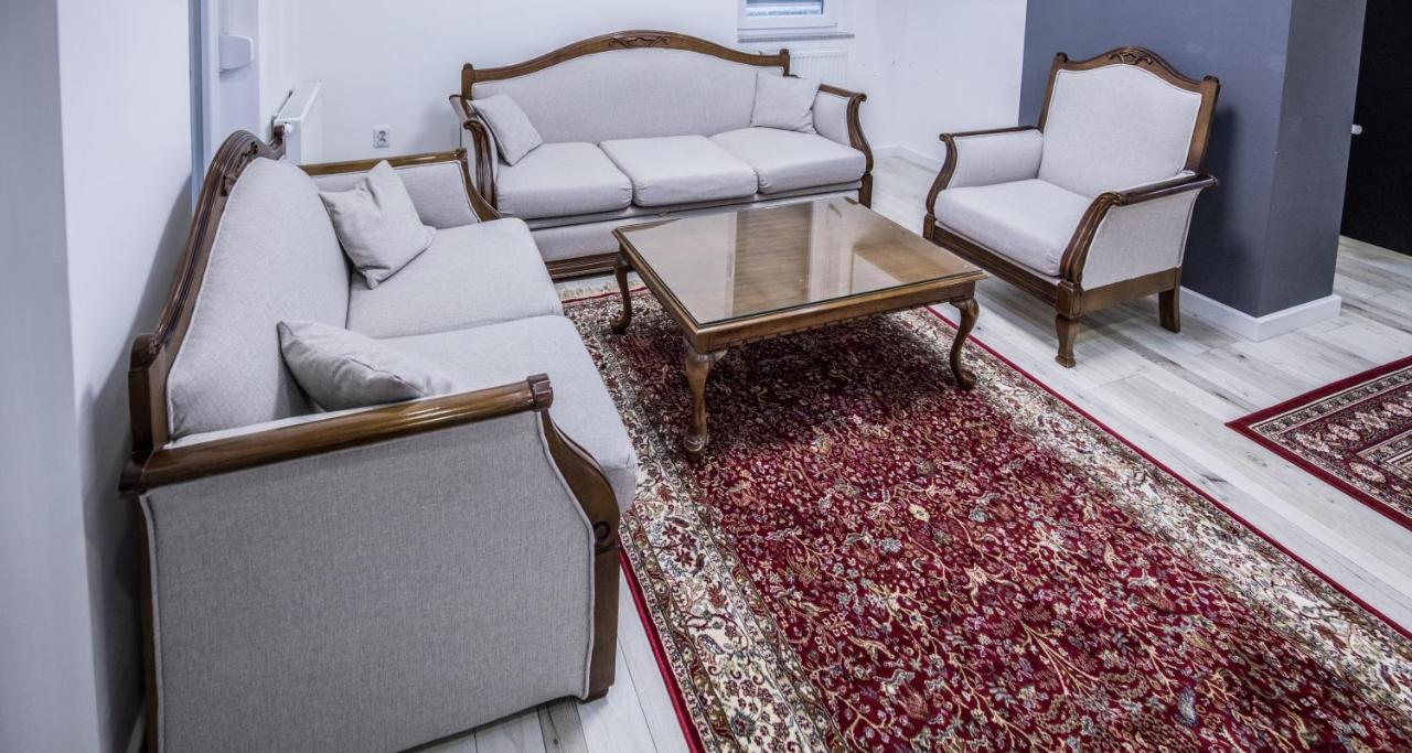 Apart Hotel Family Sarajevo Ngoại thất bức ảnh