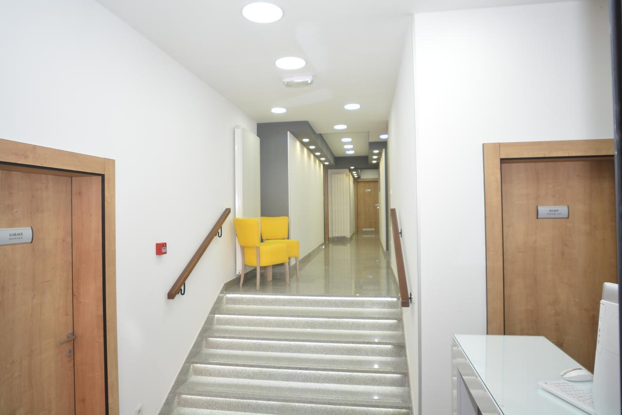 Apart Hotel Family Sarajevo Ngoại thất bức ảnh