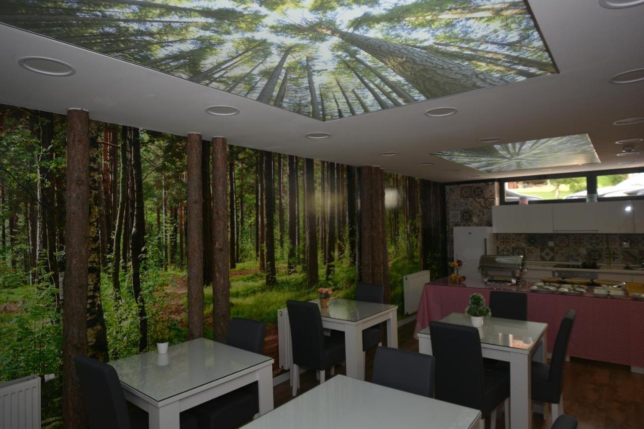Apart Hotel Family Sarajevo Ngoại thất bức ảnh