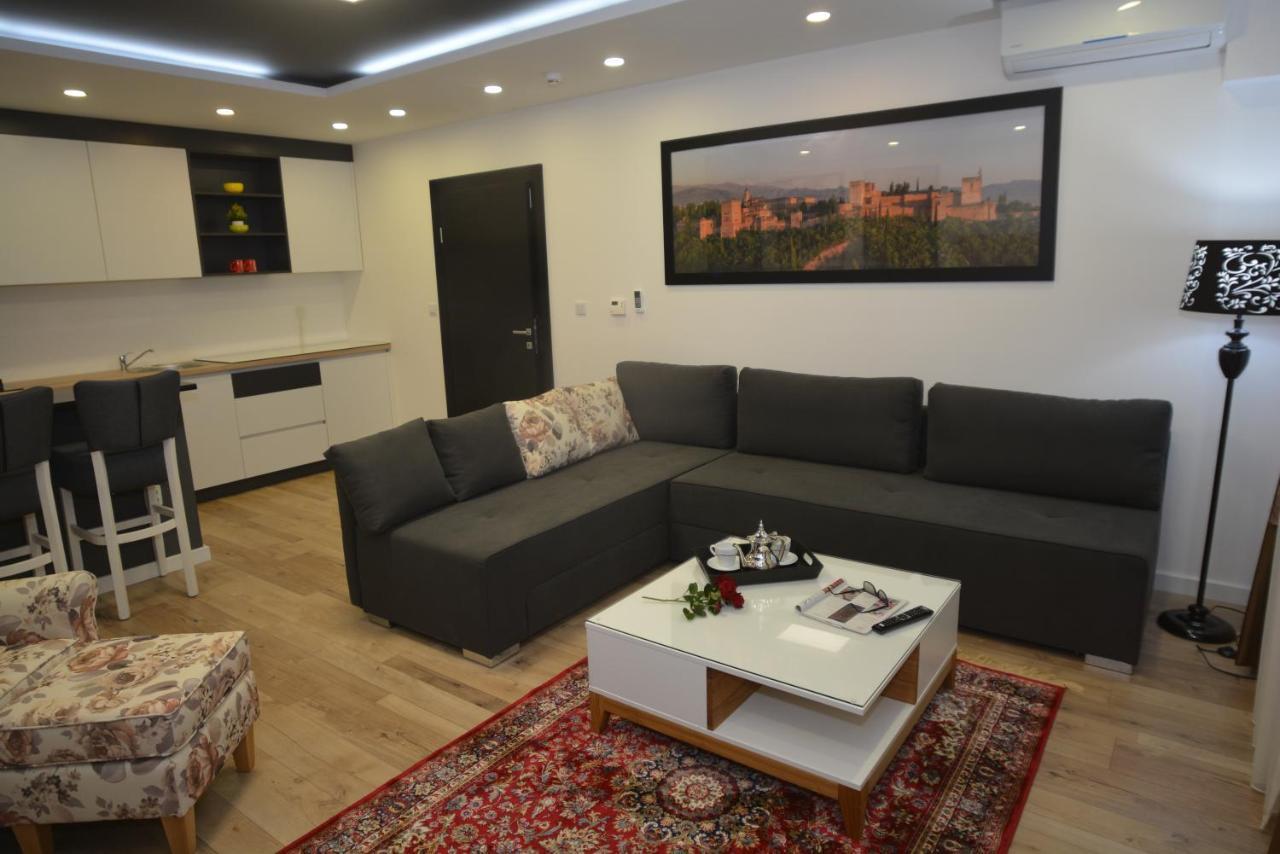 Apart Hotel Family Sarajevo Ngoại thất bức ảnh